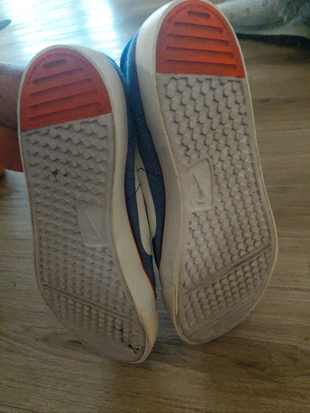 Nike Capri Girls Blue/White Slip on Sneakers Size 4 Youth